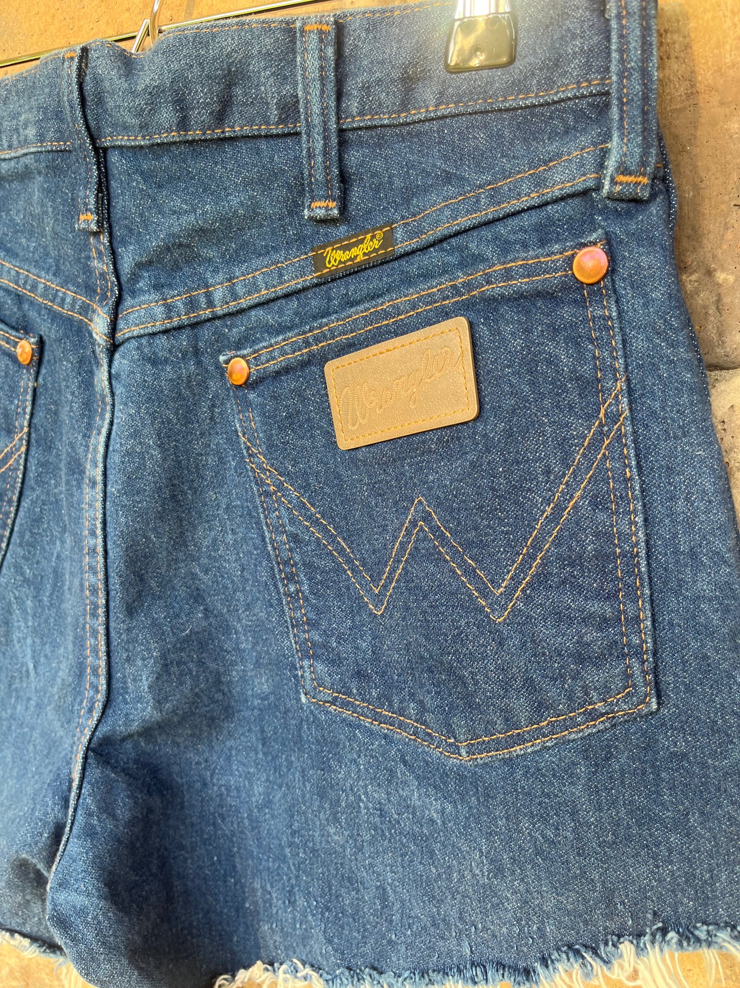 THE Wrangler Cutoffs